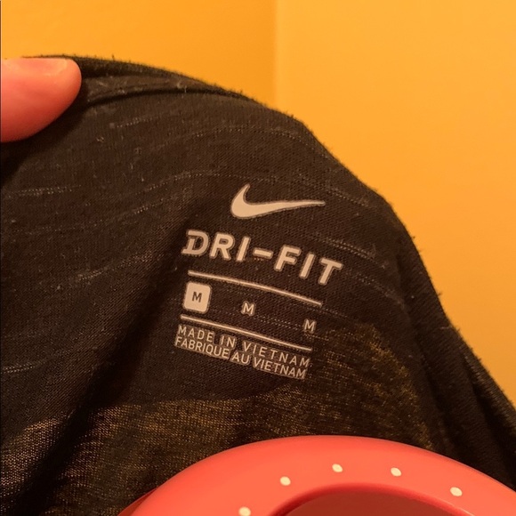 Nike Women's Dri Fit T shirt - Picture 8 of 10